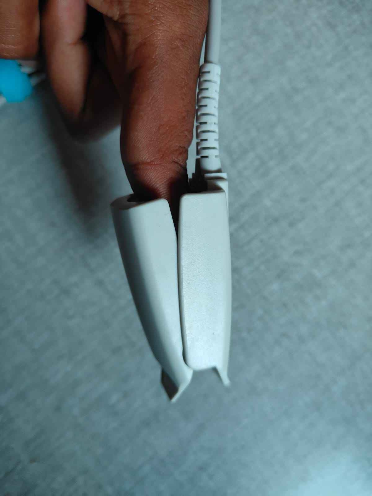 Techno Care 6 Pin Single Notch Spo2 Probe Adult Clip Type